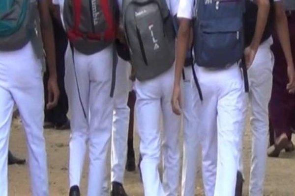 பாடசாலை மாணவர்களுக்கு கல்வி அமைச்சர் வெளியிட்ட முக்கிய அறிவிப்பு