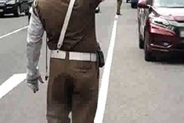 பொலிஸ் உத்தியோகஸ்தரை கடித்துவிட்டு தப்பியோட்டம்