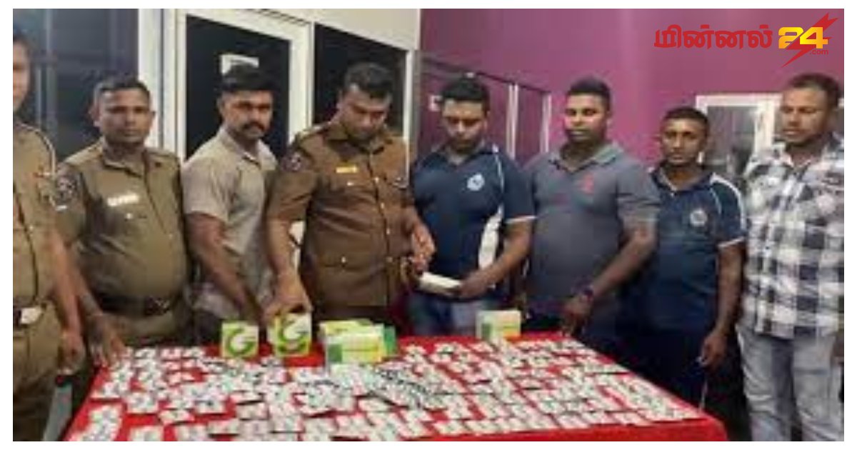 போதை மாத்திரைகளை விற்பனை செய்த மருந்தக ஊழியர் உள்ளிட்ட இருவர் கைது