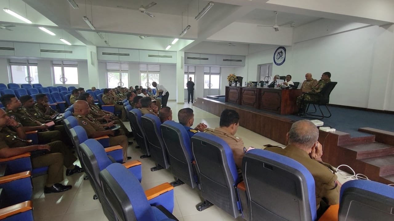 மனித உரிமை ஆணைக்குழுவினருடன் பாதுகாப்பு தரப்பு கலந்துரையாடல்