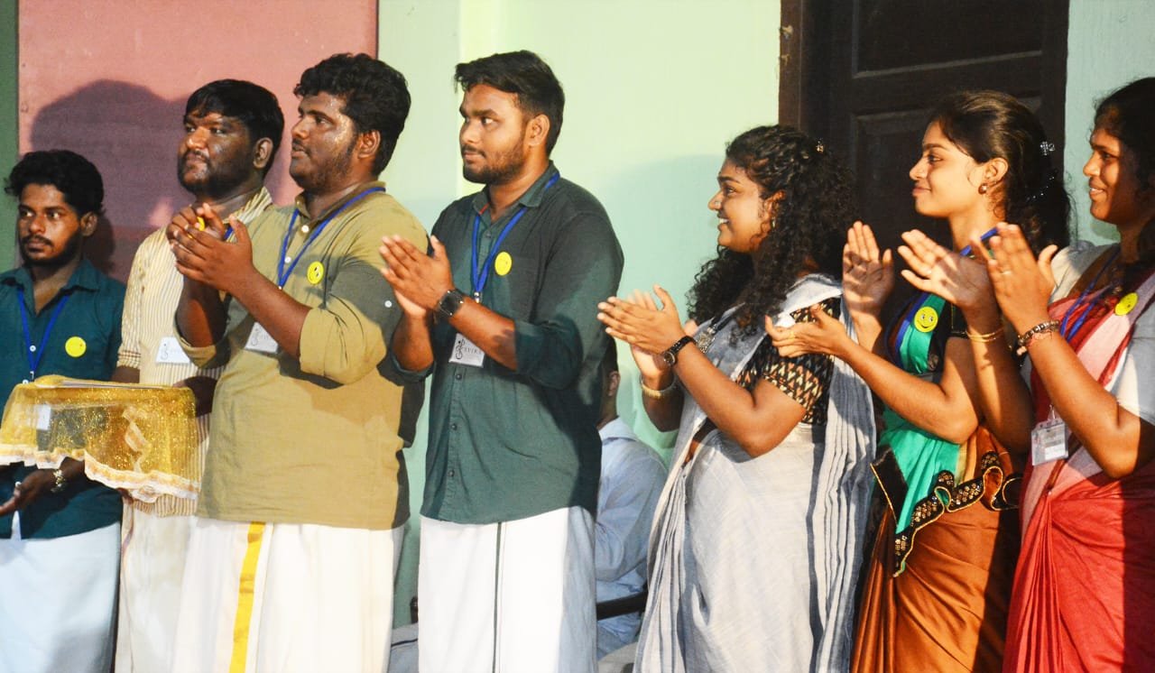 மாற்றுத் திறனாளிகளுக்கு இடையிலான இசைப்போட்டி