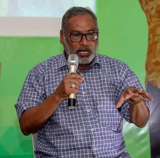 ஸ்ரீலங்கா முஸ்லிம் காங்கிரஸ் தவிசாளர் முழக்கம் மஜீத் காலமானார்