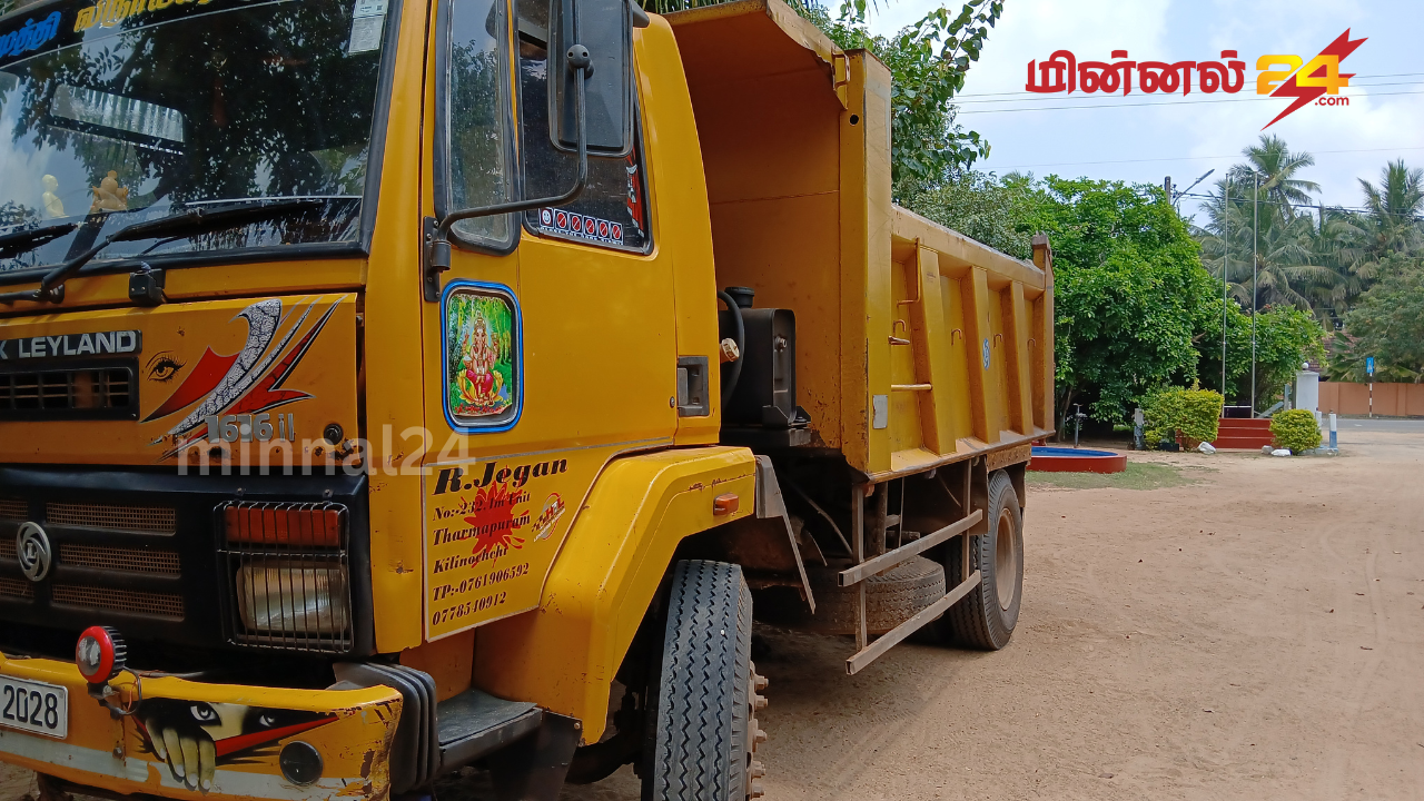 சட்டவிரோதமாக மணல் ஏற்றிச்சென்ற நபர் கைது