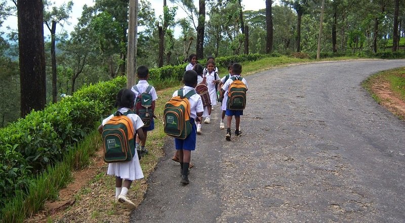 பாடசாலைகளில் தமிழ் - சிங்கள மொழி பாடம் கட்டாயம்