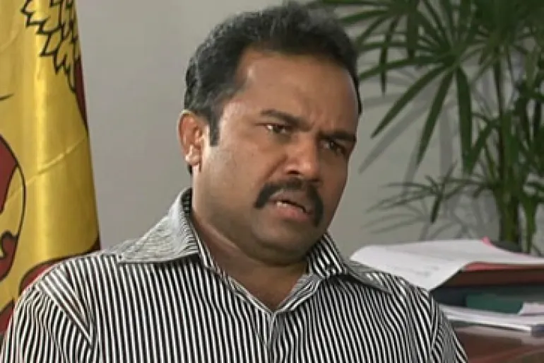இலங்கைத் தமிழ் அரசுக் கட்சி விட்டுக்கொடுப்புடன் பேசமுன்வர வேண்டும் : கருணா அம்மான்