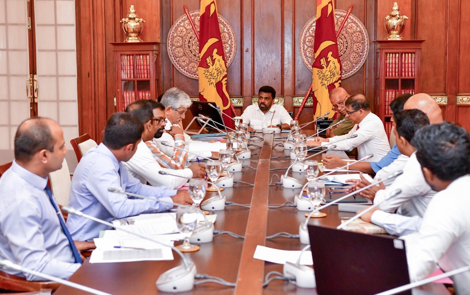ஜனாதிபதி-கமத்தொழில் அமைச்சின் அதிகாரிகளுக்கு இடையிலான கலந்துரையாடல்