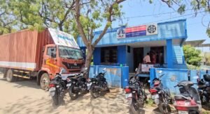 தக்காளி பெட்டிகளுக்குள் மறைத்து இலங்கைக்கு கடத்தவிருந்த கஞ்சா பறிமுதல்!