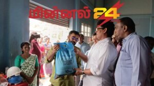 முல்லைத்தீவில் நவீன அரிசி ஆலையை பார்வையிட்ட அமைச்சர்