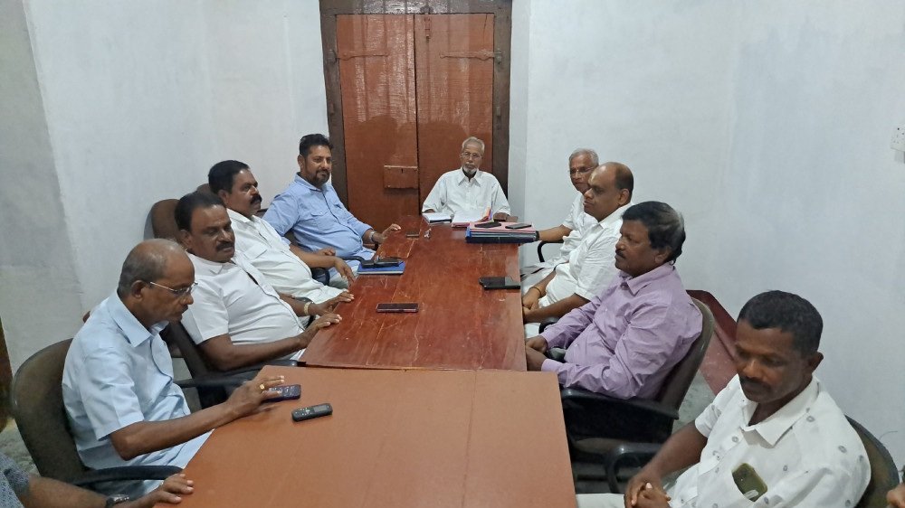 இலங்கைத் தமிழரசுக் கட்சியின் அரசியல் குழுக்கூட்டம்