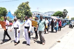 காற்றாலை மணல் அகழ்வுக்கு எதிராகத் தொடரும் 19ஆவது நாளாக போராட்டம்