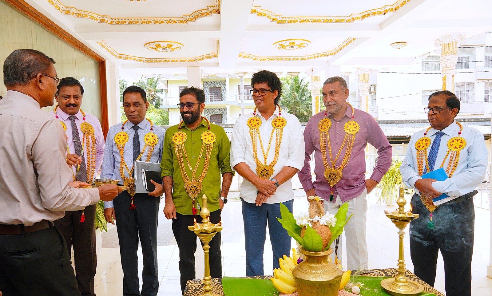 மட்டுவிலில் யாழ்ப்பாணம் பொருளாதார மத்திய நிலையம் இயக்கப்படவேண்டும் - ஆளுநர் வலியுறுத்து