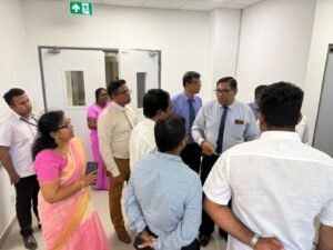 கிளிநொச்சி மாவட்ட வைத்தியசாலைக்கு எம்.பி சிறீதரன் விஜயம்