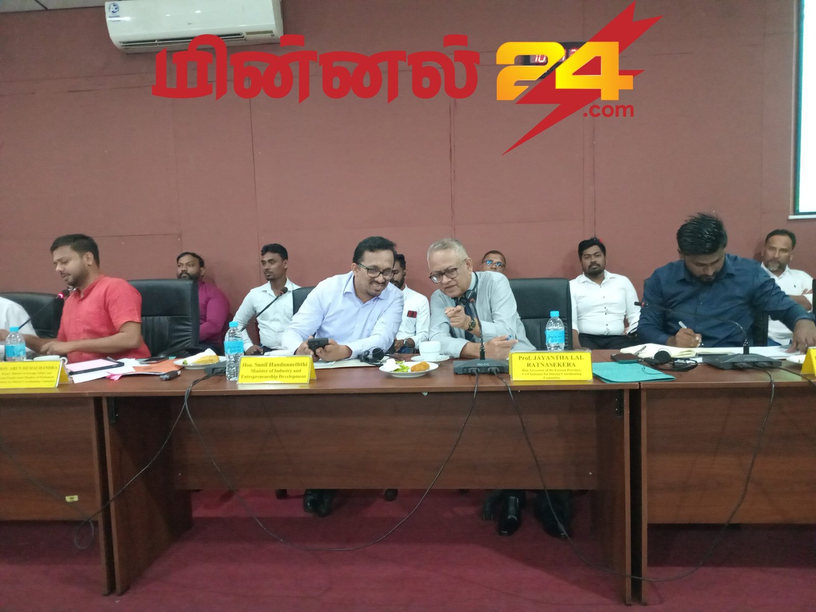 திருகோணமலை மாவட்ட ஒருங்கிணைப்பு குழு கூட்டம்