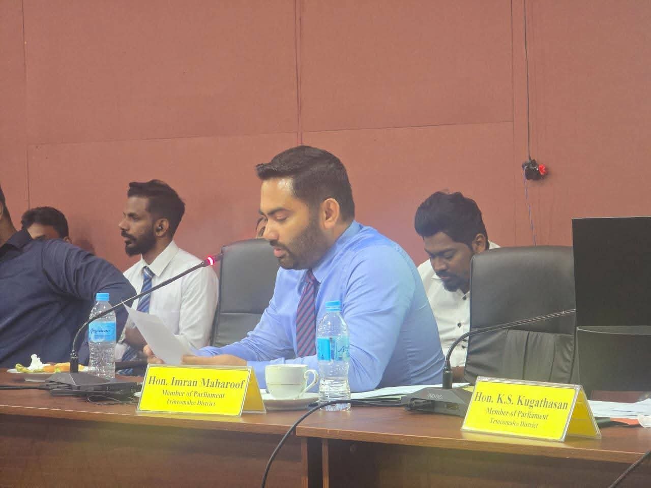 கடற் தொழிலாளர்களின் ஏழு மைல் பிரச்சினையால் கடற்படையினரால் கைதாகும் நிலை நிறுத்தப்பட வேண்டும் - இம்ரான் எம்.பி
