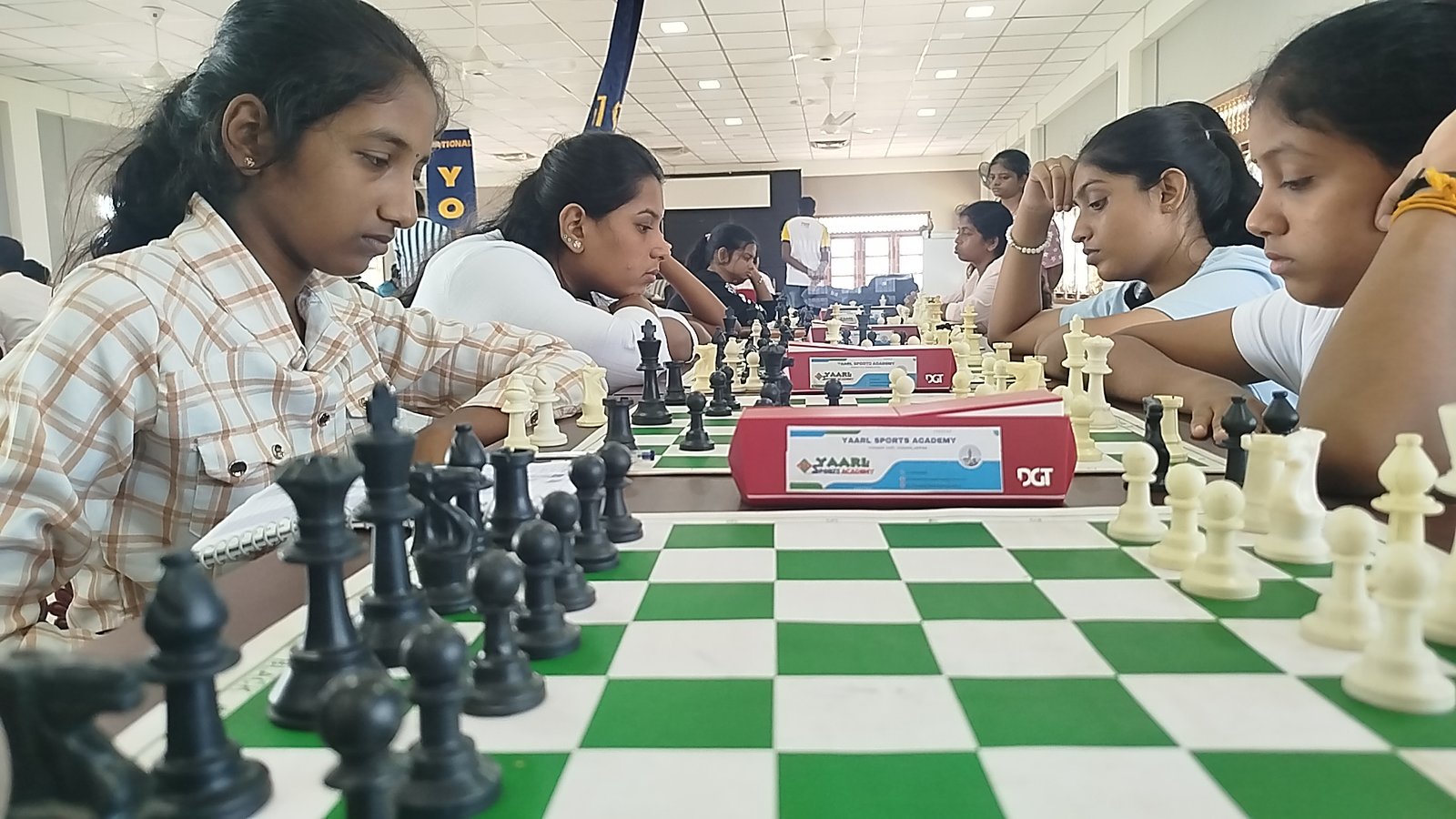 யாழ்.மாவட்ட இளைஞர்களுக்கு இடையிலான சதுரங்க போட்டி!