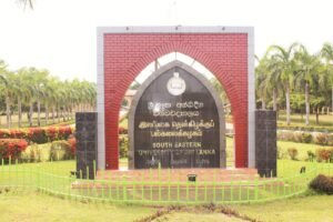 தென்கிழக்குப் பல்கலைக்கழக பொறியியல் பீடத்தின் பீடாதிபதியாக மீண்டும் தெரிவாகினார் - பேராசிரியர் எம்.ஏ.எல்.ஏ.ஹலீம்