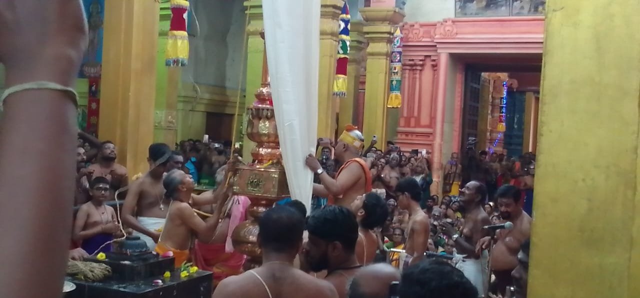 வடமராட்சி வல்லிபுர ஆழ்வார் ஆலய பெருந்திருவிழா கொடியேற்றதுடன் ஆரம்பம்!