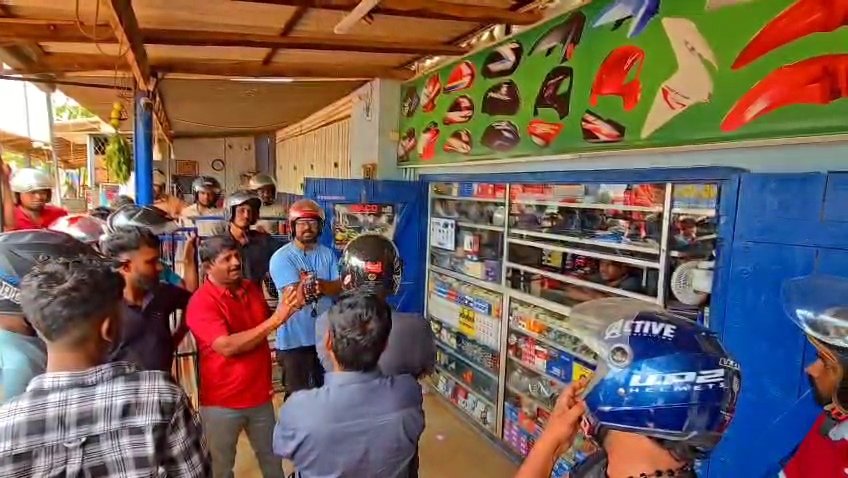 ஞாயிற்றுக்கிழமைகளில் திறக்கப்படும் வர்த்தக நிலையங்களுக்கு எதிராக கவனயீர்ப்பு நடவடிக்கை!