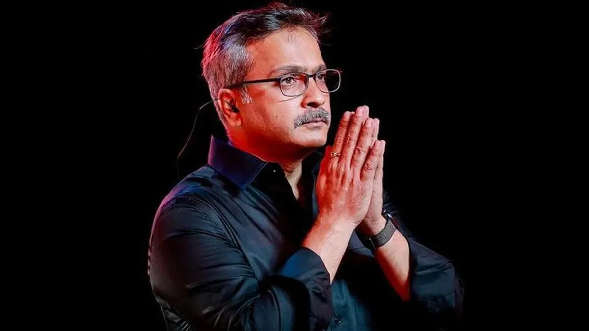 தனக்கு மிரட்டல் விடுக்கப்பட்டுள்ளதாக முறைப்பாடளித்துள்ள பாடகர்!