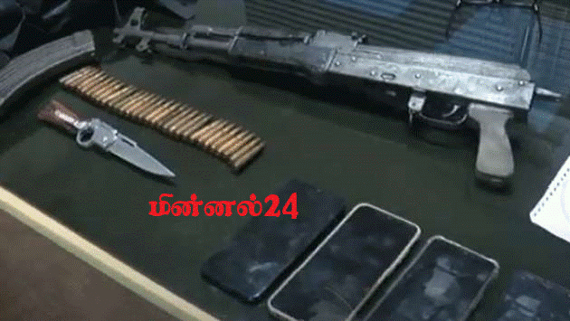 கொள்ளுப்பிட்டியில் இரவு விடுதி ஊழியர் மீதான தாக்குதல் திட்டம் முறியடிப்பு : ஆயுதங்கள் பறிமுதல்
