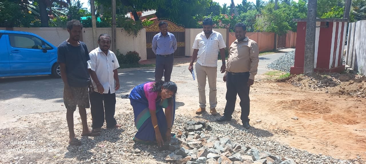 யாழ் மாநகரசபையால் முன்னெடுக்கப்படும் வீதிகள் புனரமைப்பு ஆரம்பம்