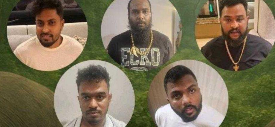 கெஹெல்பத்தர பத்மே உள்ளிட்ட குற்றக் குழுவினரிடம் கைப்பற்றப்பட்ட கையடக்க தொலைப்பேசிகளின் ஊடாக விசாரணை முன்னெடுக்கப்படுகிறது