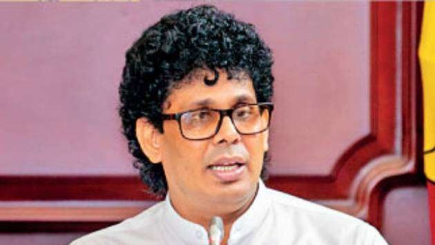 அநுராதபுரம் : 300 பிக்குகள் வெள்ளத்தில் சிக்கித் தவிக்கின்றனர்