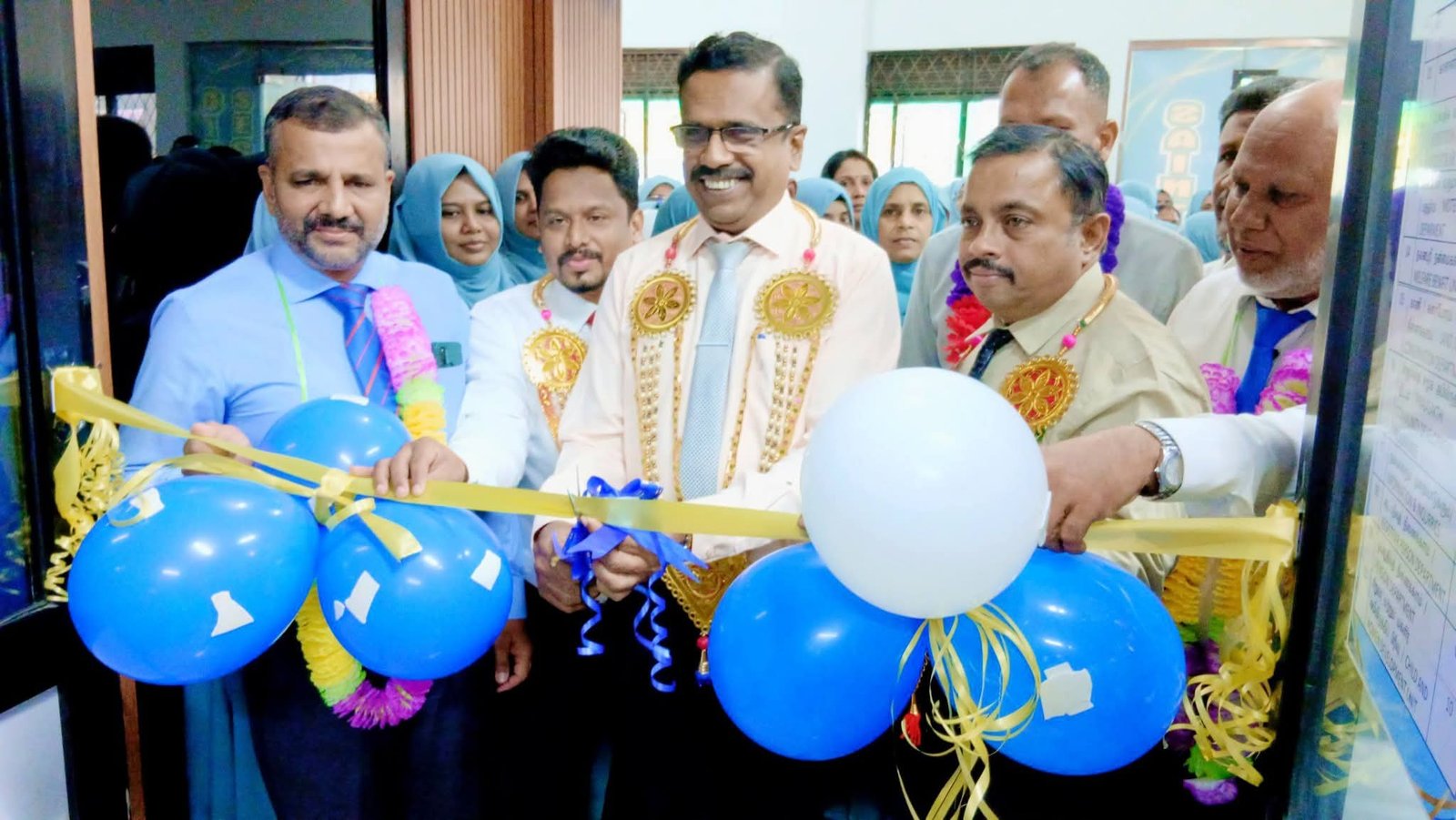 சாய்ந்தமருதில் டிஜிட்டல் சேவை நிலையம் திறந்து வைப்பு