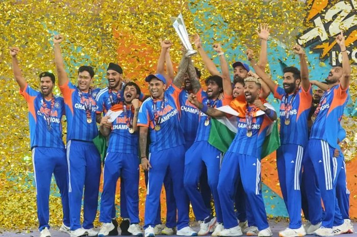 உலகக் கிண்ணம் வென்ற இந்திய அணிக்கு பிசிசிஐ வழங்கவுள்ள பரிசுத்தொகை!