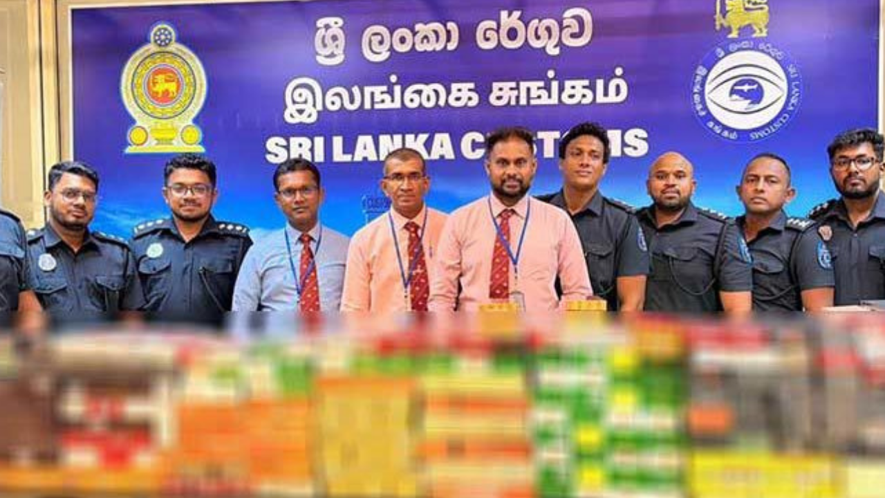 மேலும் 6 சீனப் பிரஜைகள் விமான நிலைய சுங்கப்பிரிவினரால் கைது!