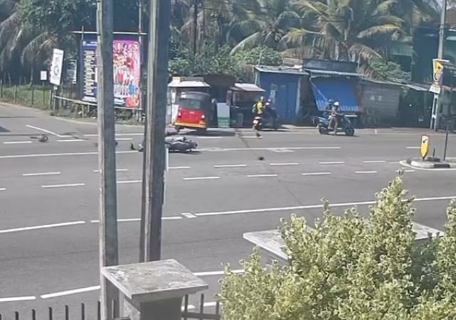 மோட்டார் சைக்கிளும் முச்சக்கரவண்டியும் மோதி விபத்து : பல்கலைக்கழக மாணவர் படுகாயம்!