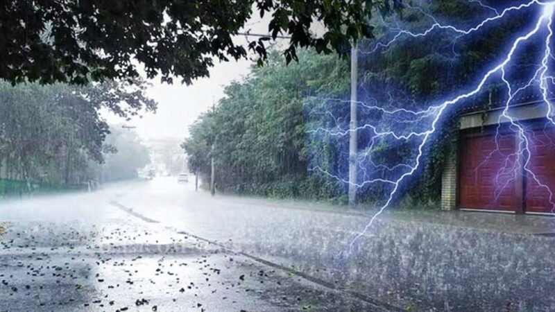 இடியுடன் கூடிய மழை – பொதுமக்களுக்கு எச்சரிக்கை