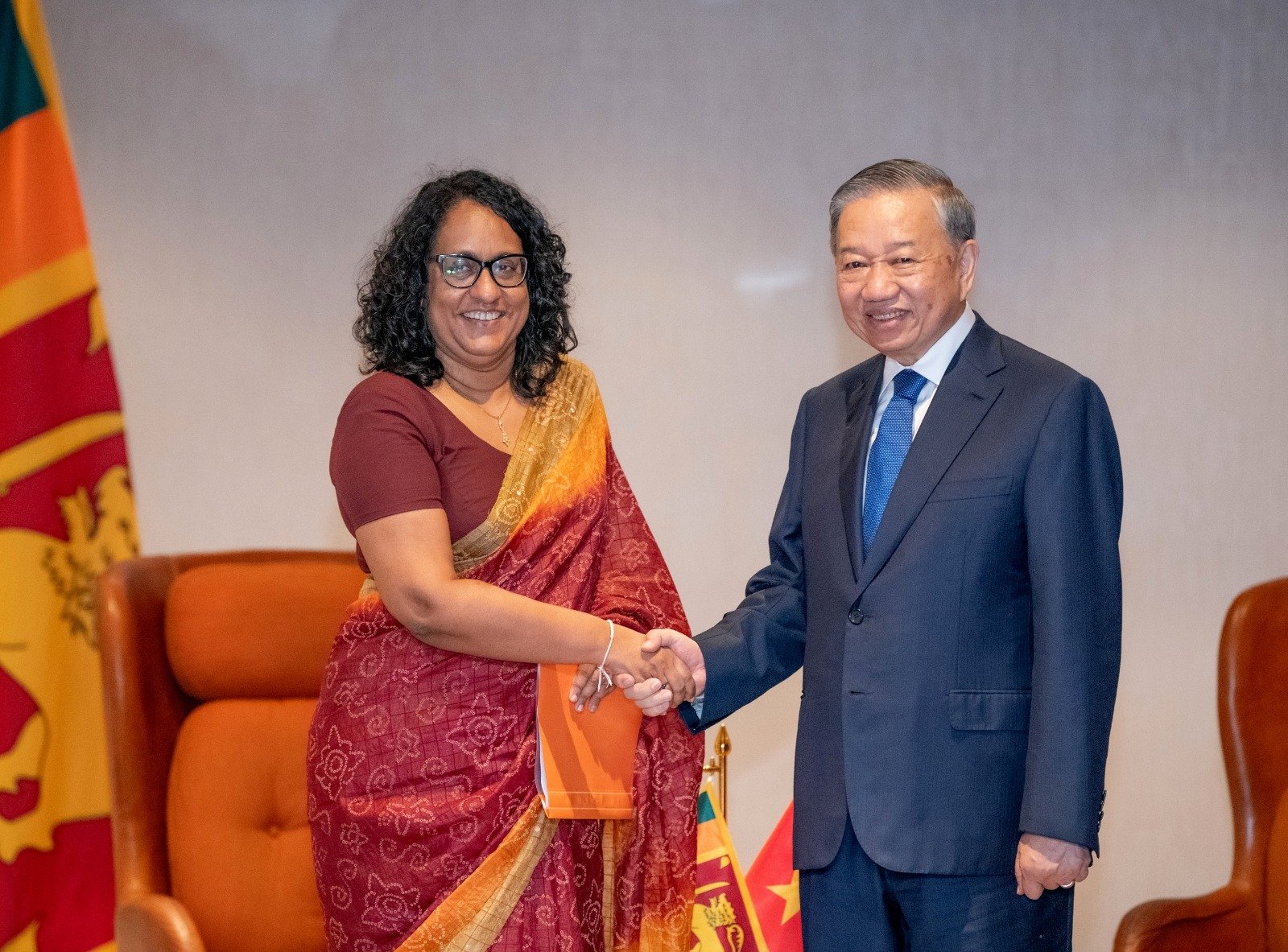 பிரதமருக்கும் வியட்நாம் சோசலிசக் குடியரசின் ஜனாதிபதிக்கும் இடையில் இருதரப்பு பேச்சுவார்த்தை