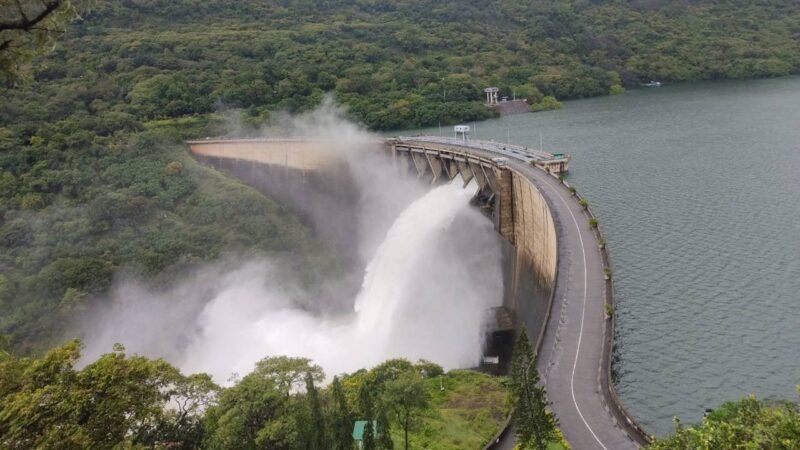 18 நீர்த்தேக்கங்கள் வான்பாய்வதாக நீர்ப்பாசன திணைக்களம் அறிவிப்பு!