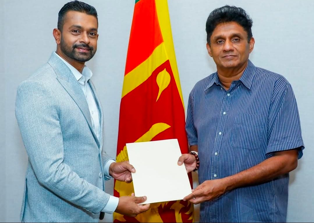 சரித் அபேசிங்கவை கட்சியிலிருந்து நீக்கிய ஐக்கிய மக்கள் சக்தி!