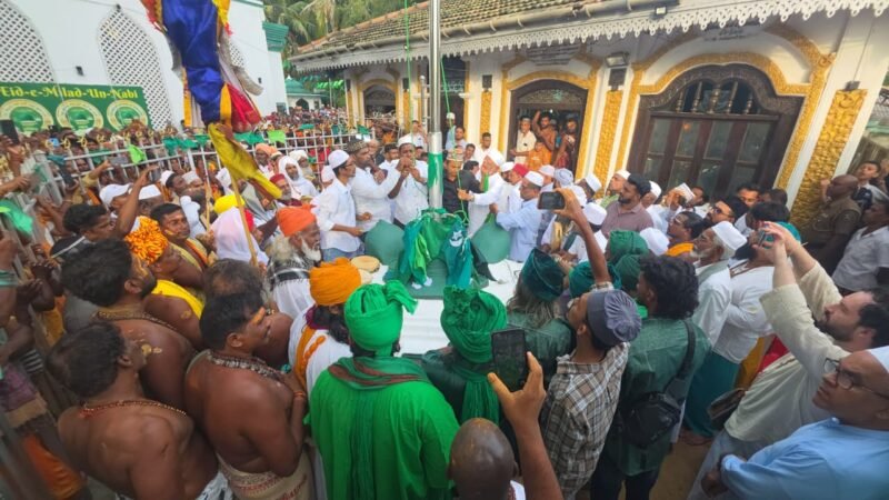 அரோகரா கோஷம் முழங்க கதிர்காம ஆடிவேல் விழா ஆரம்பம்