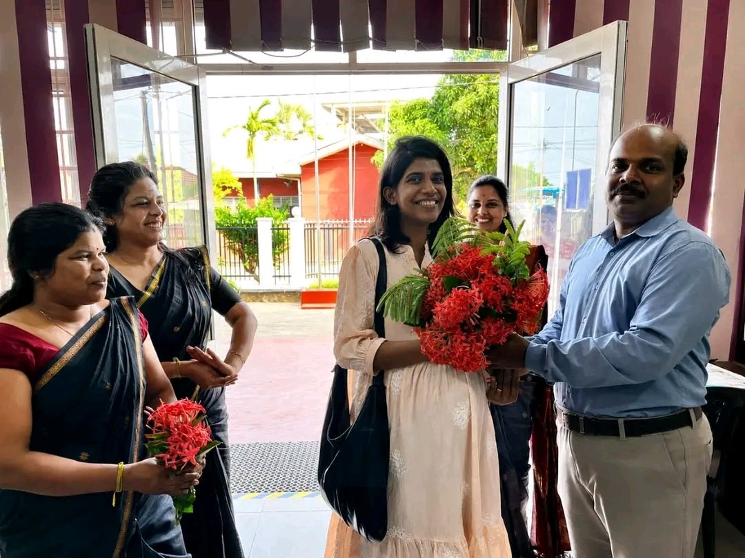 பூநகரி பிரதேச செயலகத்தின் புதிய உதவிப் பிரதேச செயலாளர் கடமைகளைப் பொறுப்பேற்றார்