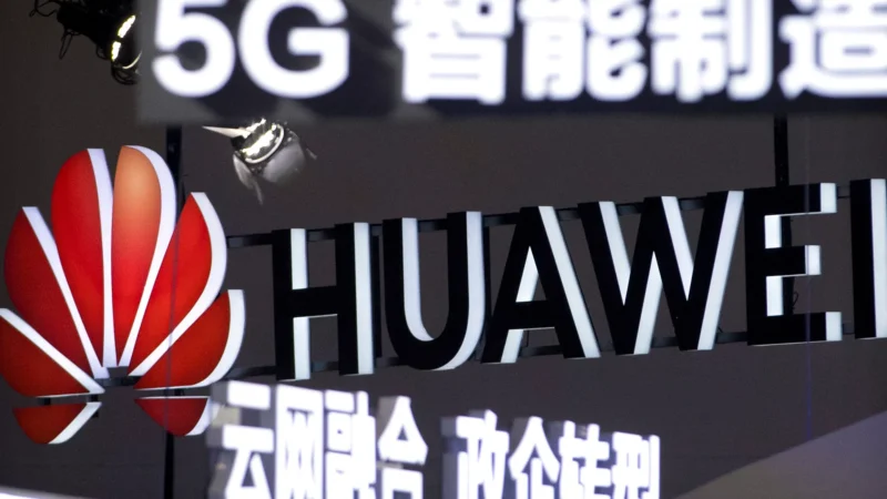 Huawei நிறுவனத்தை ‘குற்றவியல் அமைப்பு’ என அமெரிக்க வழக்கறிஞர்கள் சாடுவது ஏன்?