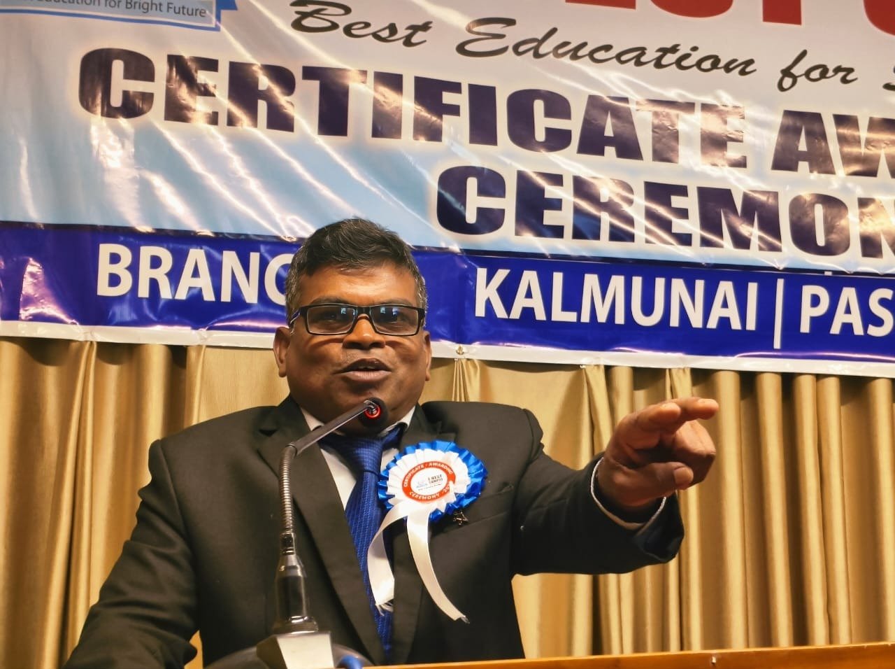 சமூக ஊடகங்களில் கருத்துக்களைப் பதிவிடுவோர் பொறுப்புடன் செயற்பட வேண்டும் – காரைதீவு பிரதேச சபைத் தவிசாளர்