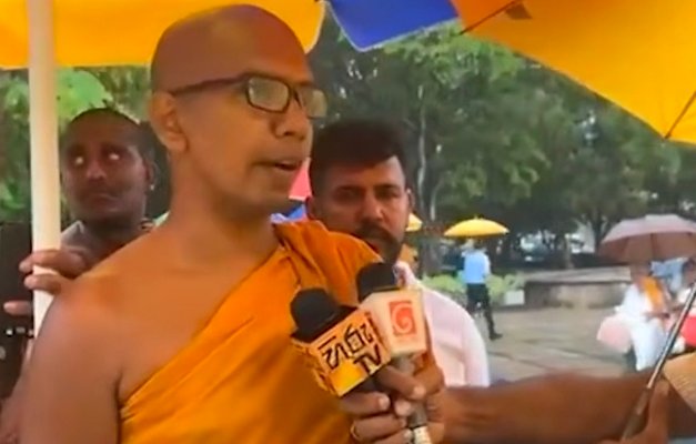 “ஞானசார தேரரை விடுவிக்க வேண்டும் அல்லது ஜனாதிபதி பதவி விலக வேண்டும்” – பலாங்கொடை கஸ்ஸப தேரர் எச்சரிக்கை