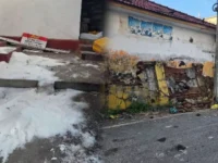 கல்முனையில் அதிகாலையில் இரண்டு காட்டு யானைகள் அட்டகாசம்