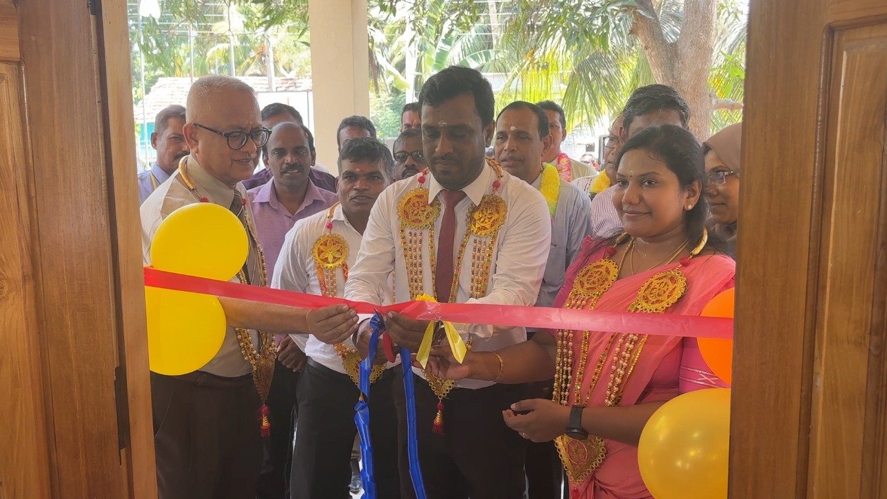 காரைதீவில் புதிய சமூக பராமரிப்பு நிலையம் பொதுமக்களின் பயன்பாட்டுக்காக கையளிப்பு