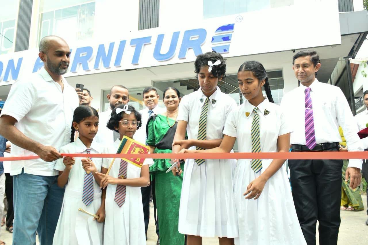 கட்டுகஸ்தோட்டை நிலக்கீழ் நடைபாதை மக்கள் பயன்பாட்டிற்கு திறந்து வைப்பு