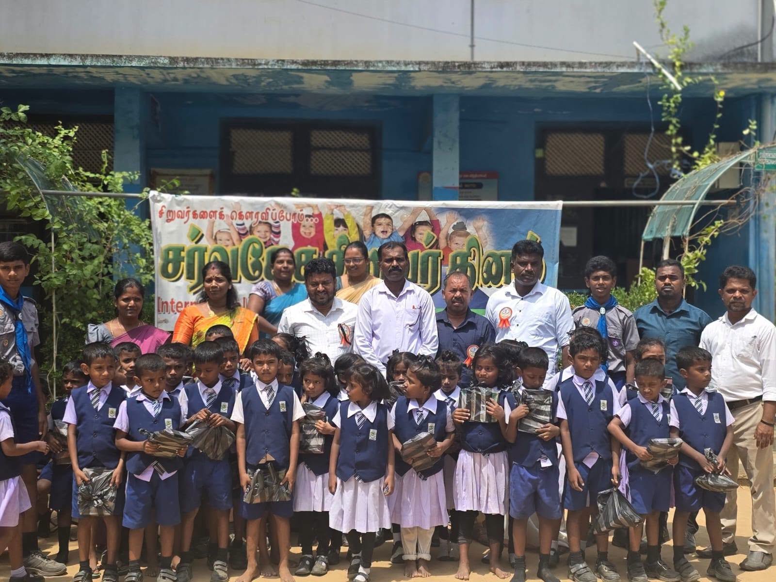 நாவிதன்வெளியில் இந்திரன் அறக்கட்டளையின் கல்வி ஊக்குவிப்பு