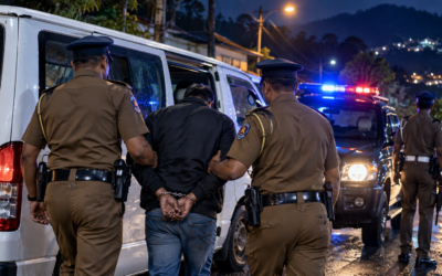 நானுஓயாவில் வேனைக் கடத்த முயன்றவரை மடக்கி பிடித்த பொலிஸார்