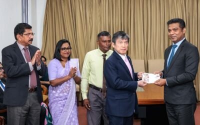 “துணிச்சலான தோல்வியாளர்” எனப் போற்றப்படும் ஒலிம்பிக் வீரர் ரணதுங்க கருணானந்தவுக்கு நினைவு முத்திரை வெளியீடு