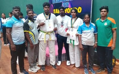 ரெக்வொண்டோ போட்டியில் வெள்ளிப்பதக்கம் வென்ற மன்னார் மாணவர்கள்