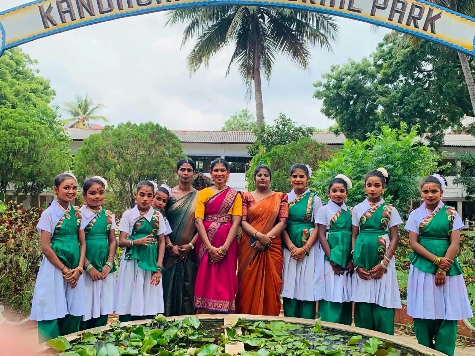 அகில இலங்கை நடனப் போட்டியில் வேலணை மத்திய கல்லூரி மாணவர்கள் சாதனை